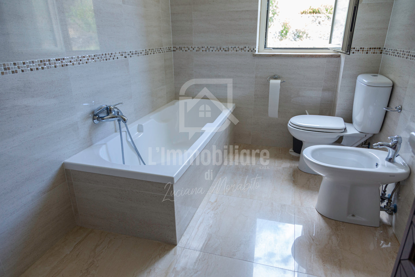 Villa in vendita in contrada Ortera S. Margherita, Messina rif. 31753423