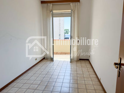 Trilocale in vendita in Via Francesco Crispi 327 Alì Terme, Messina rif. 36260409