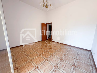 Trilocale in vendita in Via Francesco Crispi 327 Alì Terme, Messina rif. 36260409