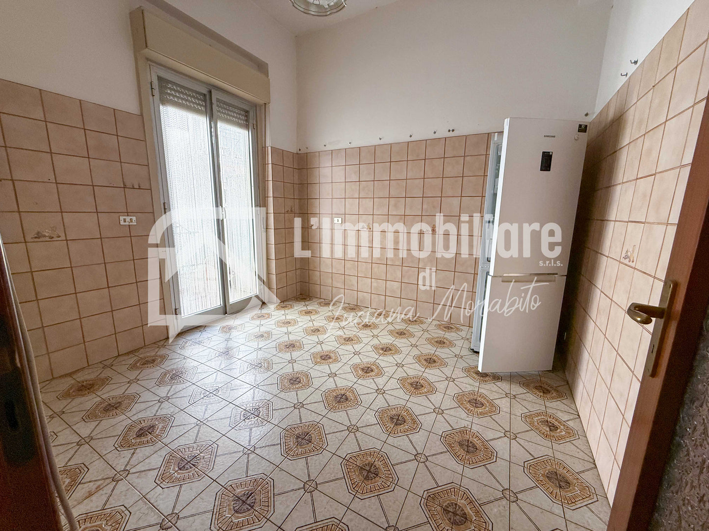 Trilocale in vendita in Via Francesco Crispi 327 Alì Terme, Messina rif. 36260409