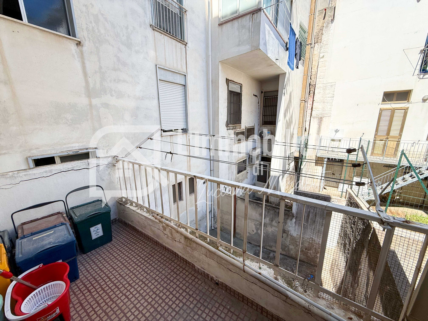Trilocale in vendita in Via Francesco Crispi 327 Alì Terme, Messina rif. 36260409