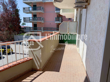 Trilocale in vendita in Via Francesco Crispi 327 Alì Terme, Messina rif. 36260409