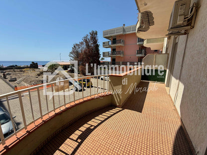 Trilocale in vendita in Via Francesco Crispi 327 Alì Terme, Messina rif. 36260409