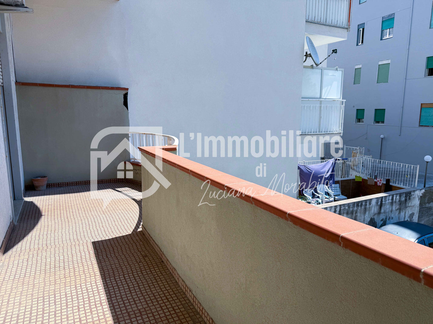 Trilocale in vendita in Via Francesco Crispi 327 Alì Terme, Messina rif. 36260409