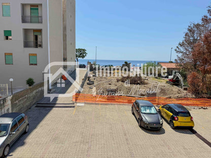Trilocale in vendita in Via Francesco Crispi 327 Alì Terme, Messina rif. 36260409