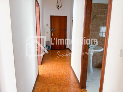 Trilocale in vendita in Via Francesco Crispi 327 Alì Terme, Messina rif. 36260409