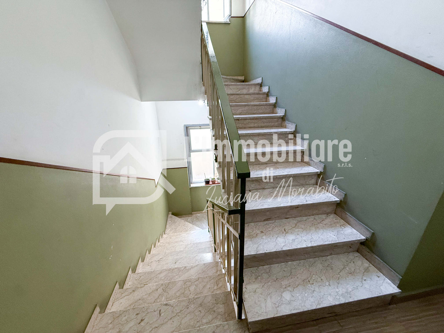 Trilocale in vendita in Via Francesco Crispi 327 Alì Terme, Messina rif. 36260409