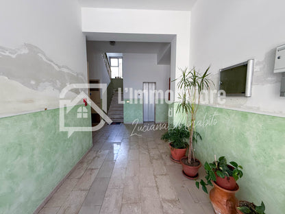 Trilocale in vendita in Via Francesco Crispi 327 Alì Terme, Messina rif. 36260409