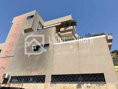 Edificio Residenziale in vendita in Strada Statale 114 Orientale Sicula, Messina rif. 54456877