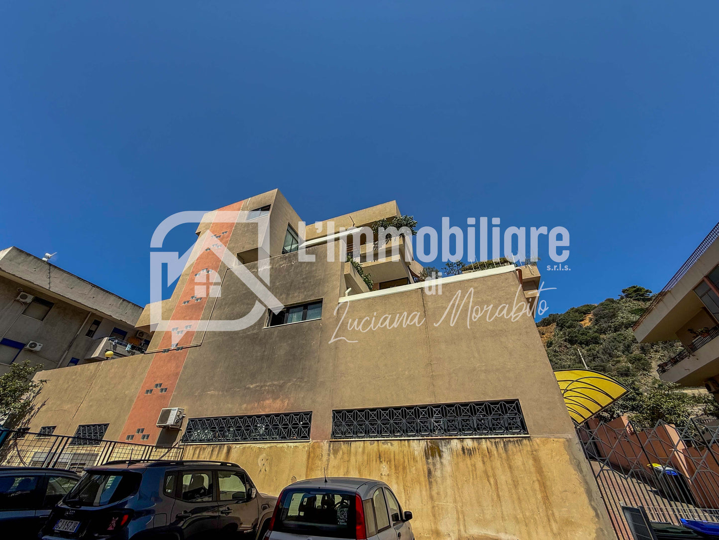 Edificio Residenziale in vendita in Strada Statale 114 Orientale Sicula, Messina rif. 54456877
