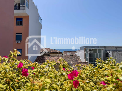 Edificio Residenziale in vendita in Strada Statale 114 Orientale Sicula, Messina rif. 54456877