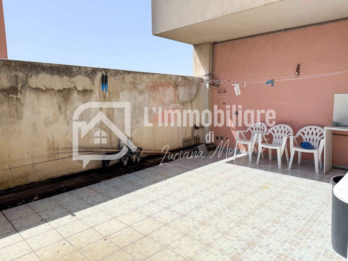 Edificio Residenziale in vendita in Strada Statale 114 Orientale Sicula, Messina rif. 54456877
