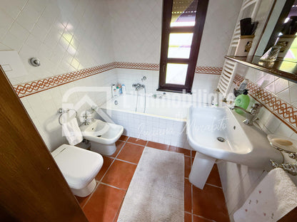 Edificio Residenziale in vendita in Strada Statale 114 Orientale Sicula, Messina rif. 54456877