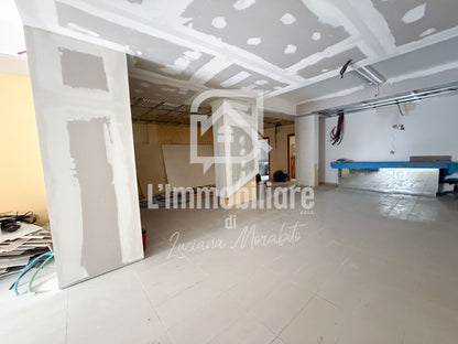 Locale in affitto in via Nazionale 83, Messina rif. 34054117