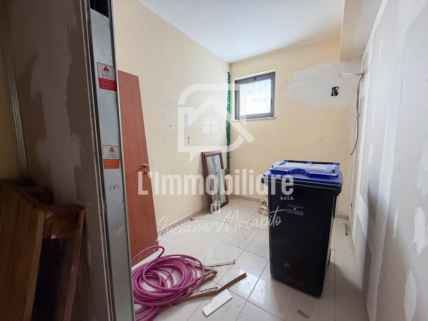 Locale in affitto in via Nazionale 83, Messina rif. 34054117