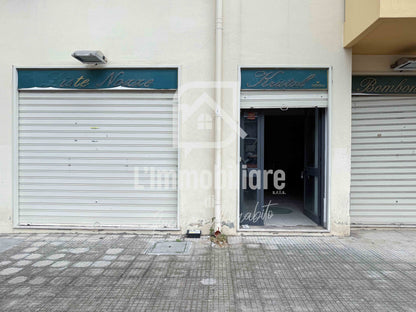 Locale in affitto in via Nazionale 83, Messina rif. 34054117