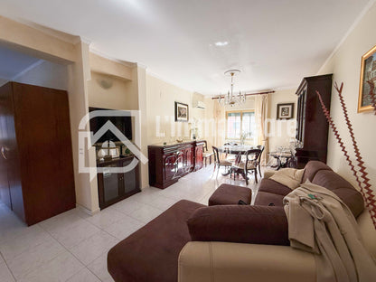 Appartamento in vendita in Strada Statale 114 Orientale Sicula, Messina rif. 34801205