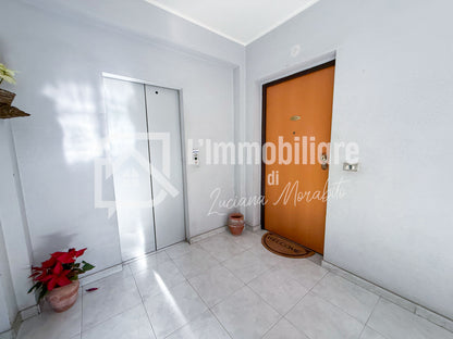 Appartamento in vendita in Strada Statale 114 Orientale Sicula, Messina rif. 34801205