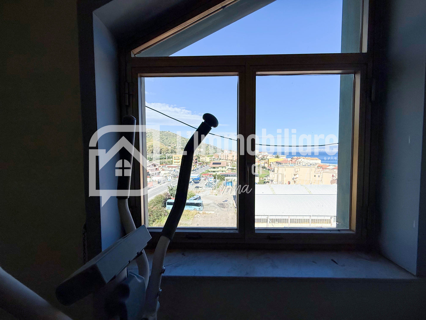 Appartamento in vendita in Strada Statale 114 Orientale Sicula, Messina rif. 34801205