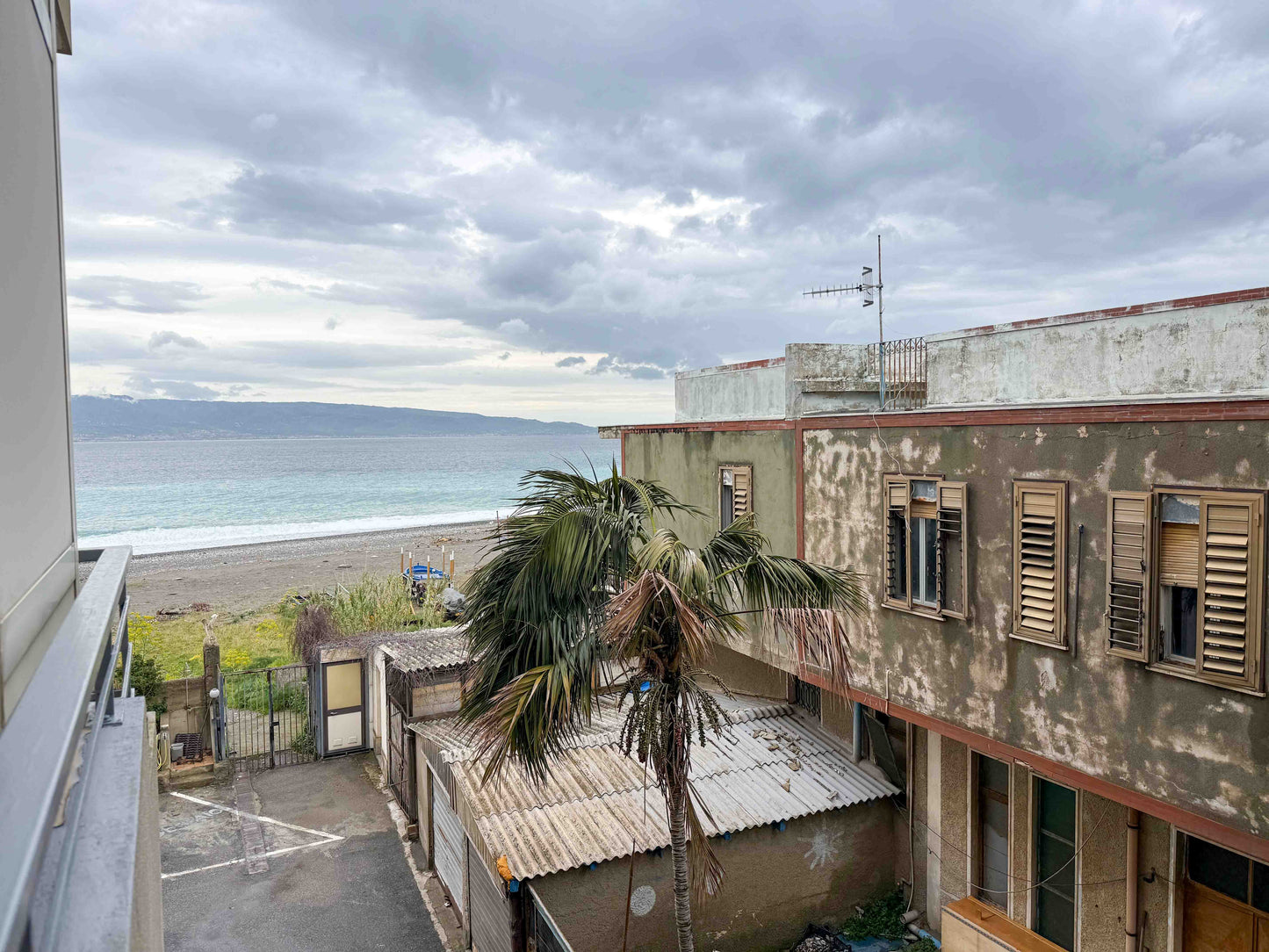 Trilocale in vendita in Via Nazionale 353 Galati, Messina rif. 35188886
