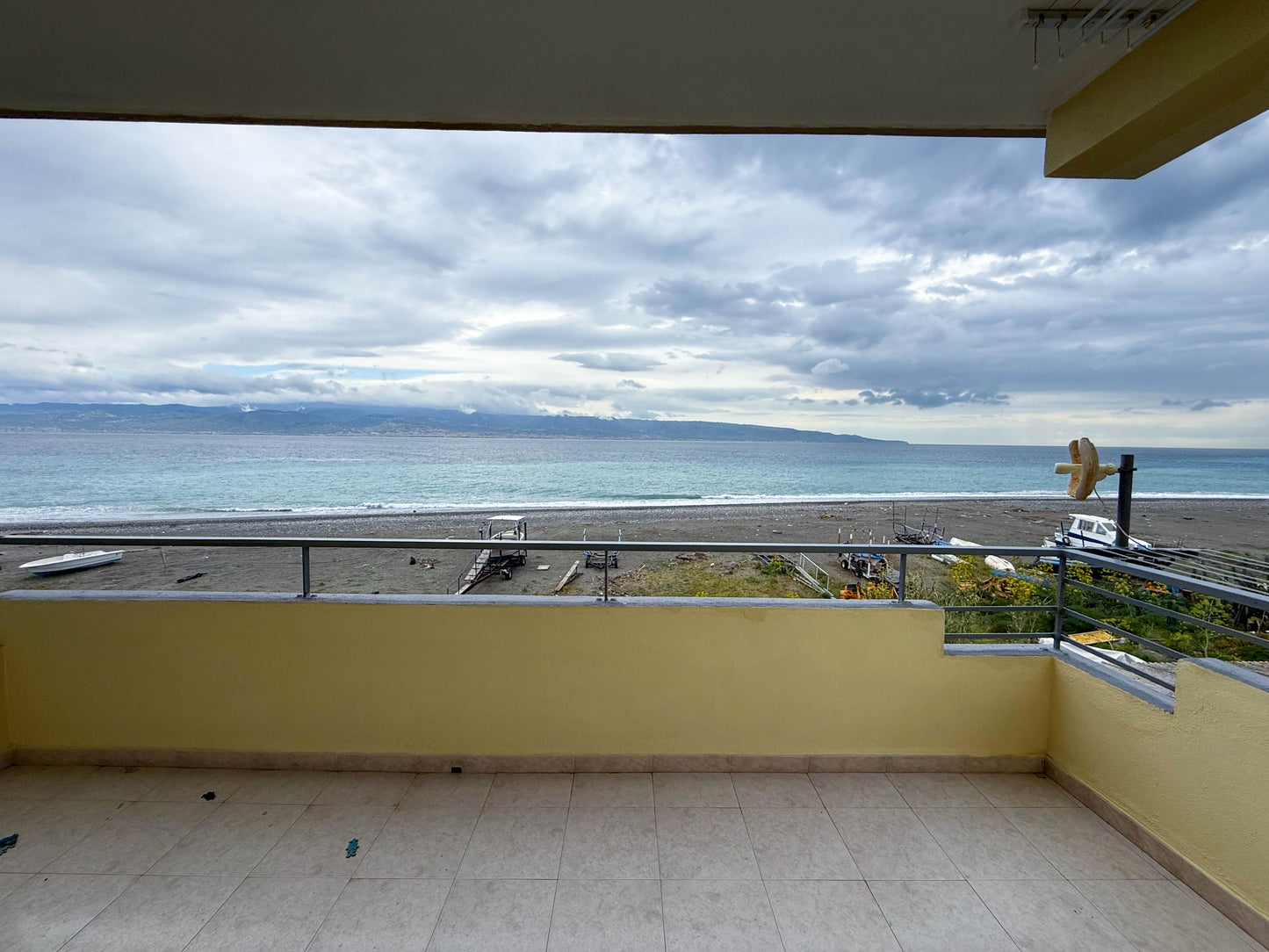 Trilocale in vendita in Via Nazionale 353 Galati, Messina rif. 35188886