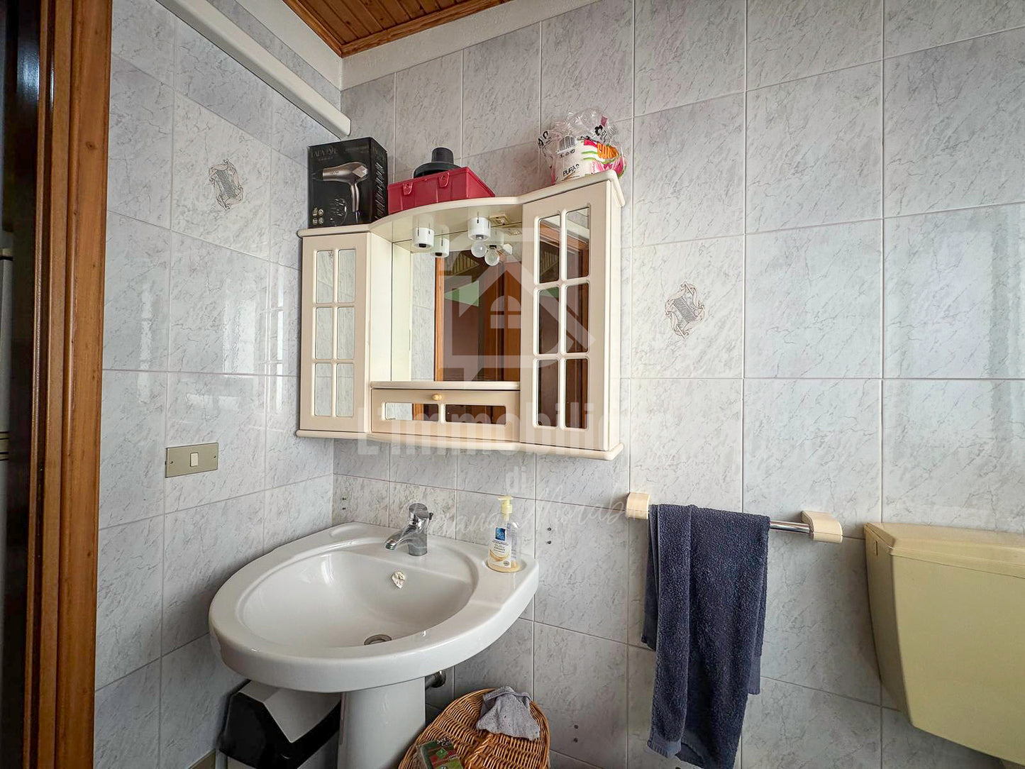 Appartamento in vendita in via Antonio Canova 159, Messina rif.31539154