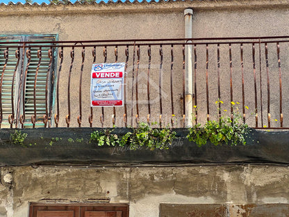 Casa indipendente in vendita Nazionale Mili 353, Messina rif. 32083797