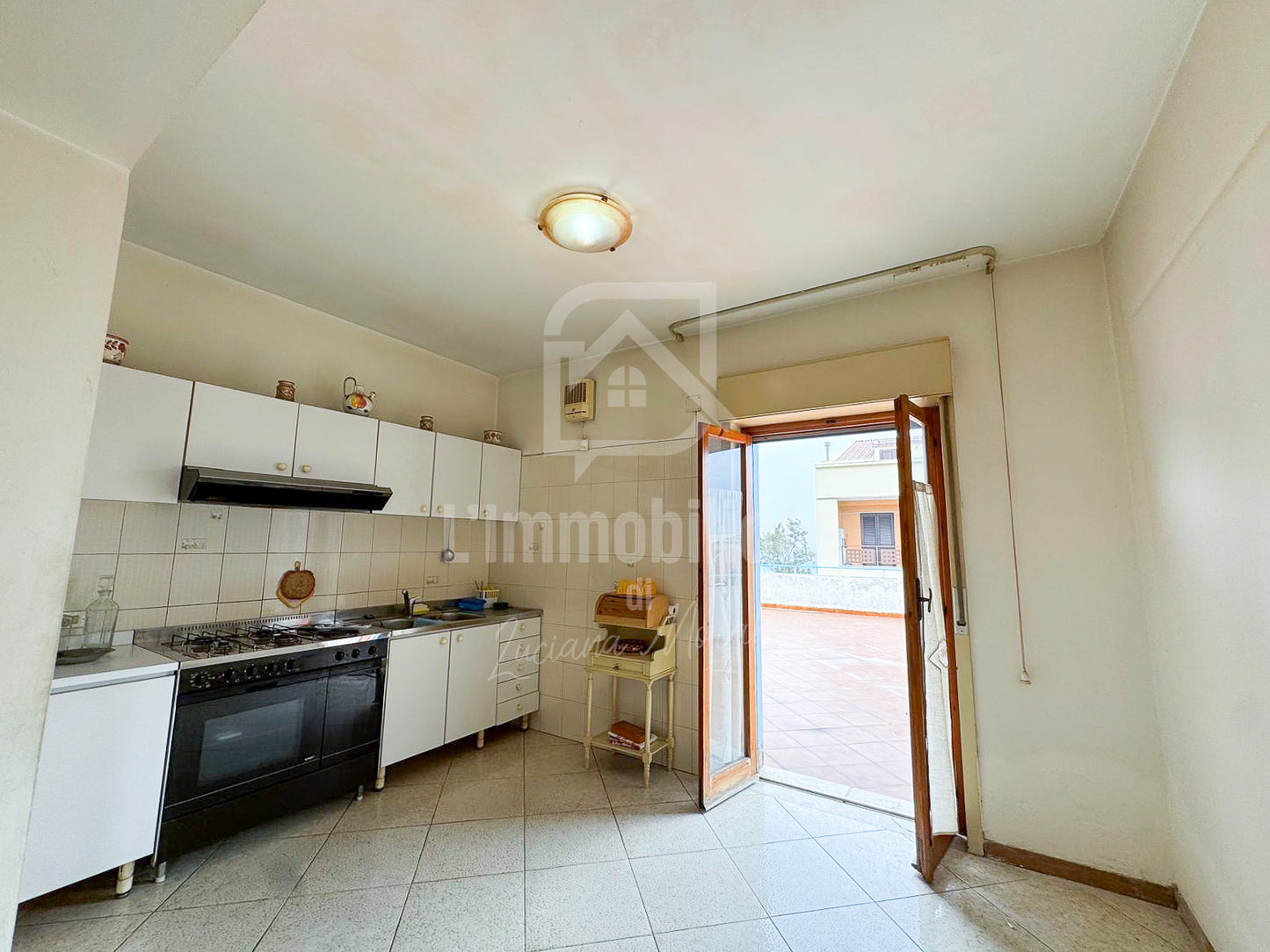 Quadrilocale in vendita in via Nazionale 200, Messina rif. 32229226