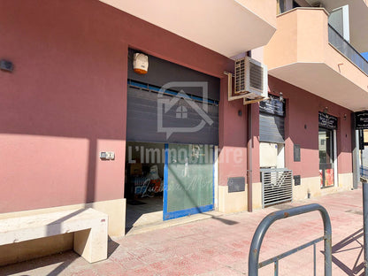 Locale in vendita/affitto ad Itala in via Roma 84 , Messina rif. 32146285
