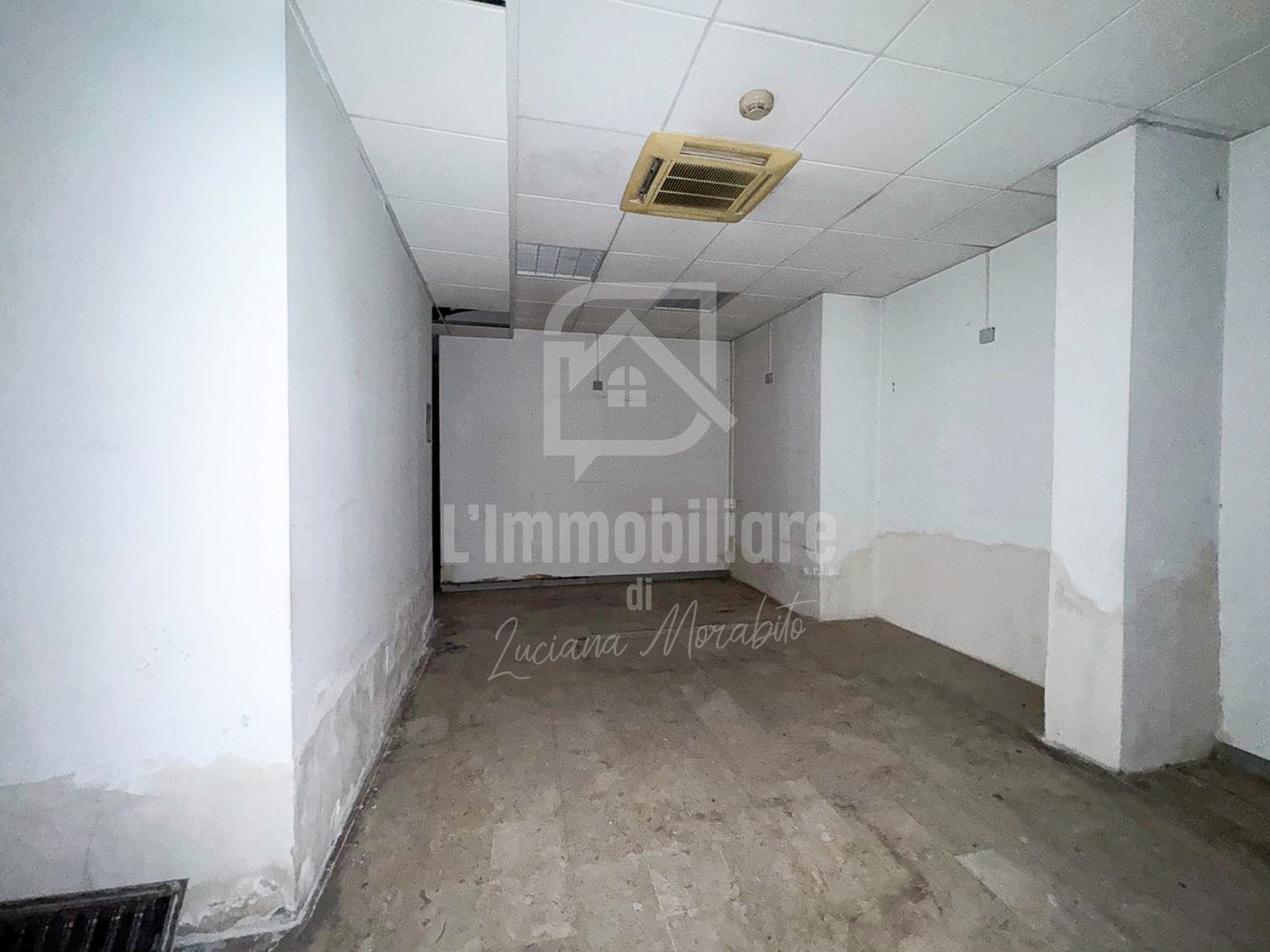 Locale in vendita/affitto ad Itala in via Roma 84 , Messina rif. 32146285