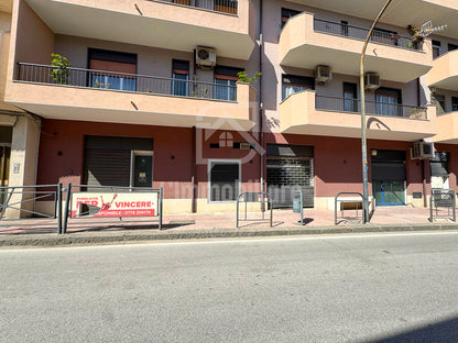 Locale in vendita/affitto ad Itala in via Roma 84 , Messina rif. 32146285