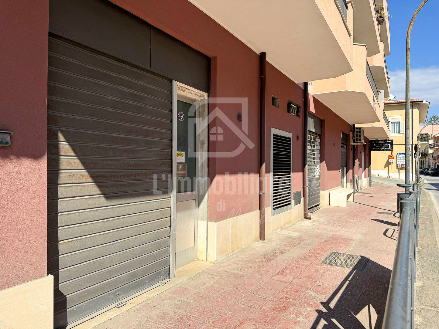 Locale in vendita/affitto ad Itala in via Roma 84 , Messina rif. 32146285