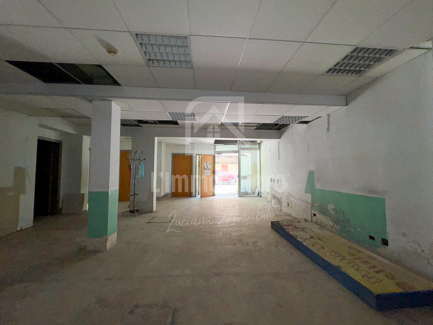 Locale in vendita/affitto ad Itala in via Roma 84 , Messina rif. 32146285