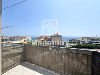 Trilocale in vendita in via Nazionale 92, Messina rif.33014122