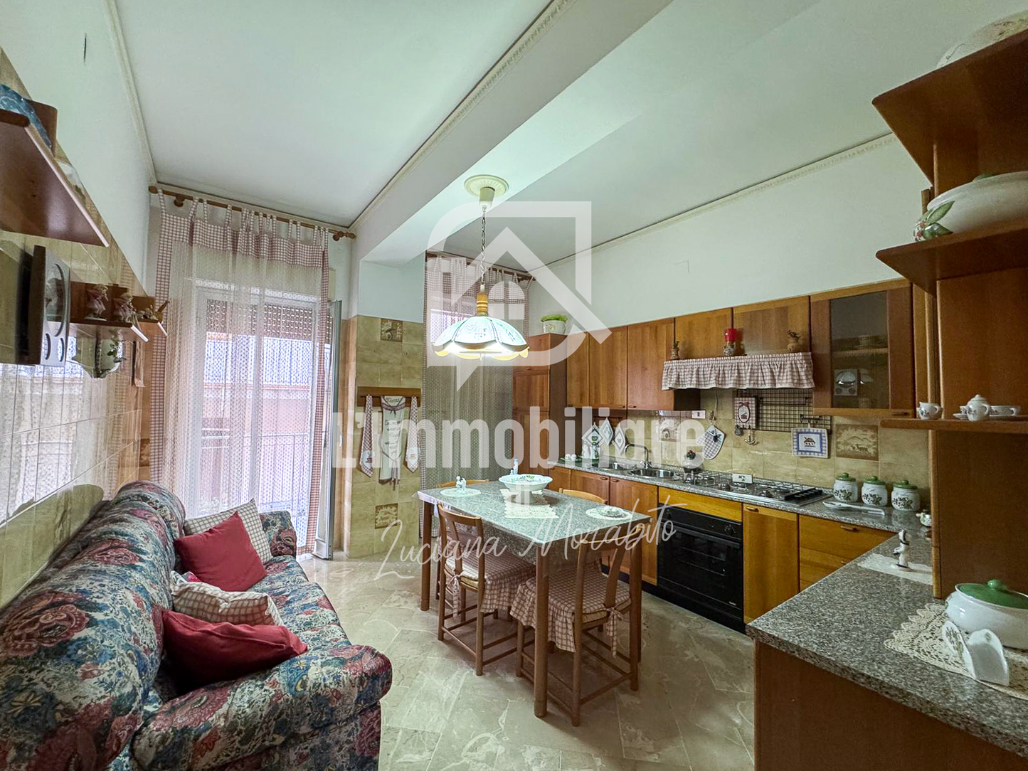 Quadrilocale in vendita in via San Isidoro S. Stefano Medio, Messina rif. 33346329