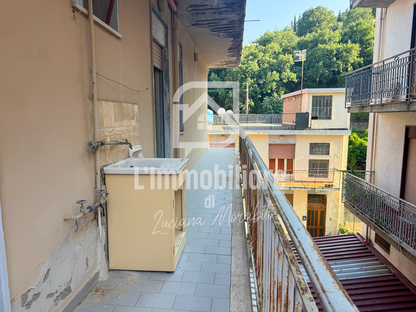 Quadrilocale in vendita in via San Isidoro S. Stefano Medio, Messina rif. 33346329