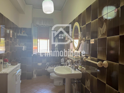 Quadrilocale in vendita in via San Isidoro S. Stefano Medio, Messina rif. 33346329