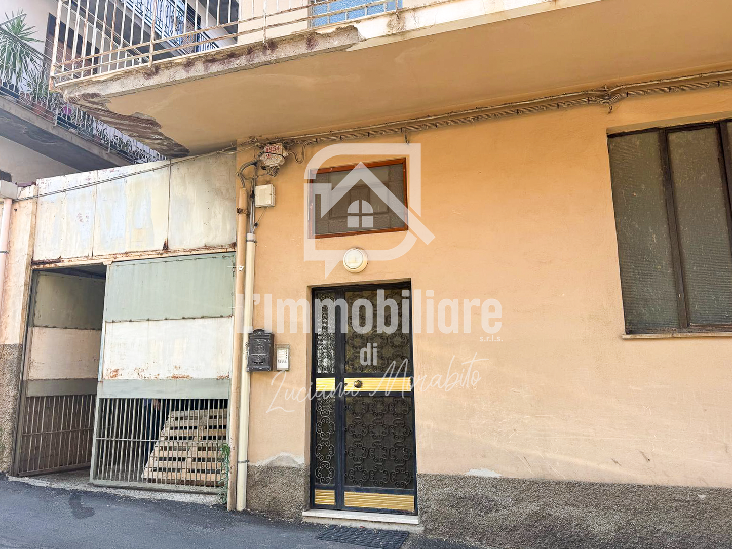 Quadrilocale in vendita in via San Isidoro S. Stefano Medio, Messina rif. 33346329
