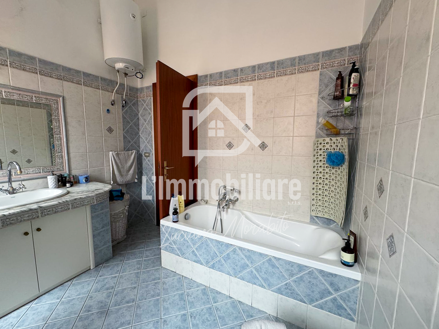 Casa indipendente in vendita in via F. Crispi 1 S. Stefano Briga, Messina rif. 33409385