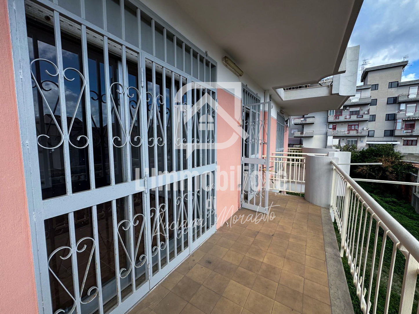 Quadrilocale in vendita in Via Nazionale s.n.c., Messina rif. 33984071