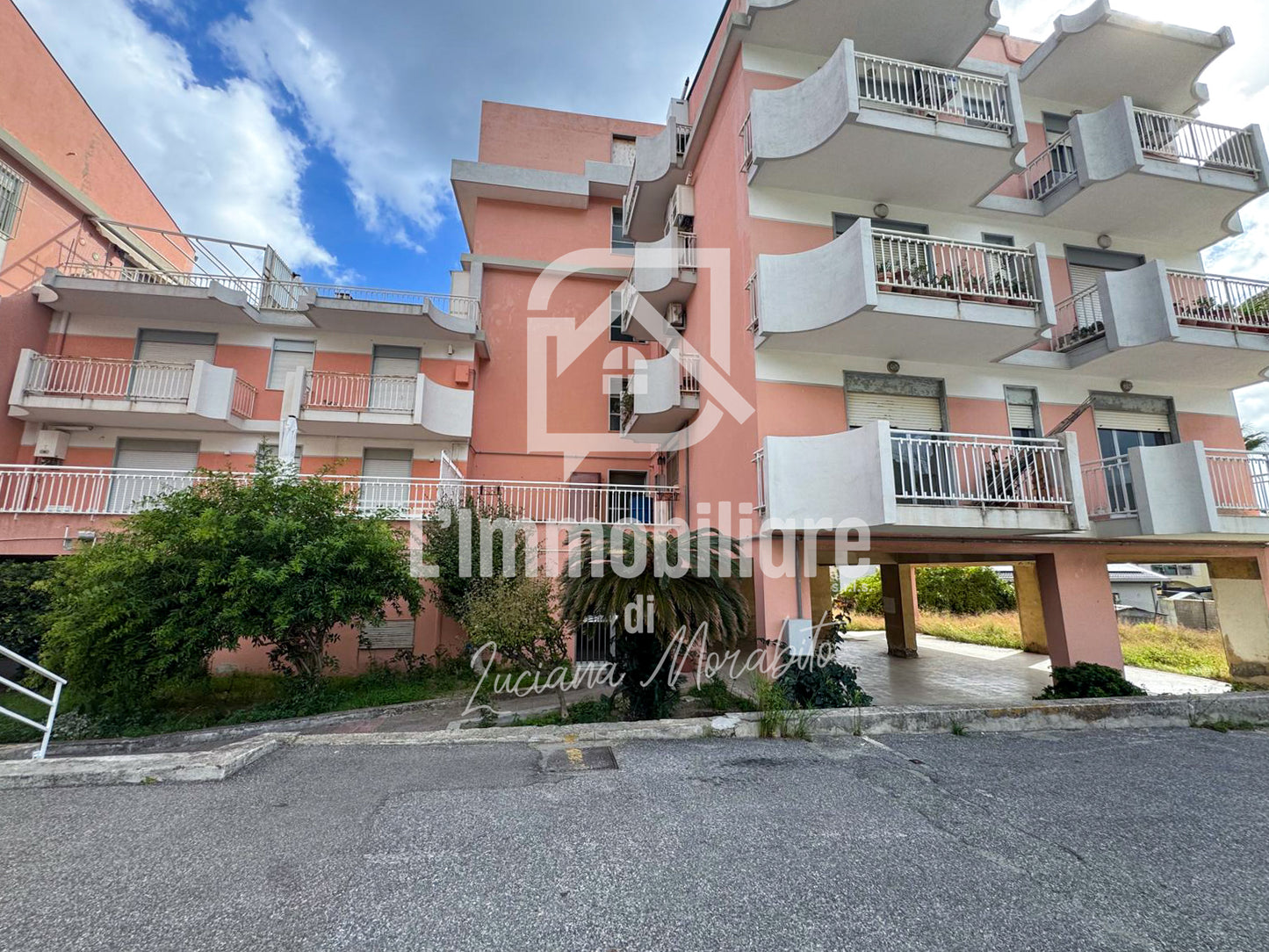 Quadrilocale in vendita in Via Nazionale s.n.c., Messina rif. 33984071