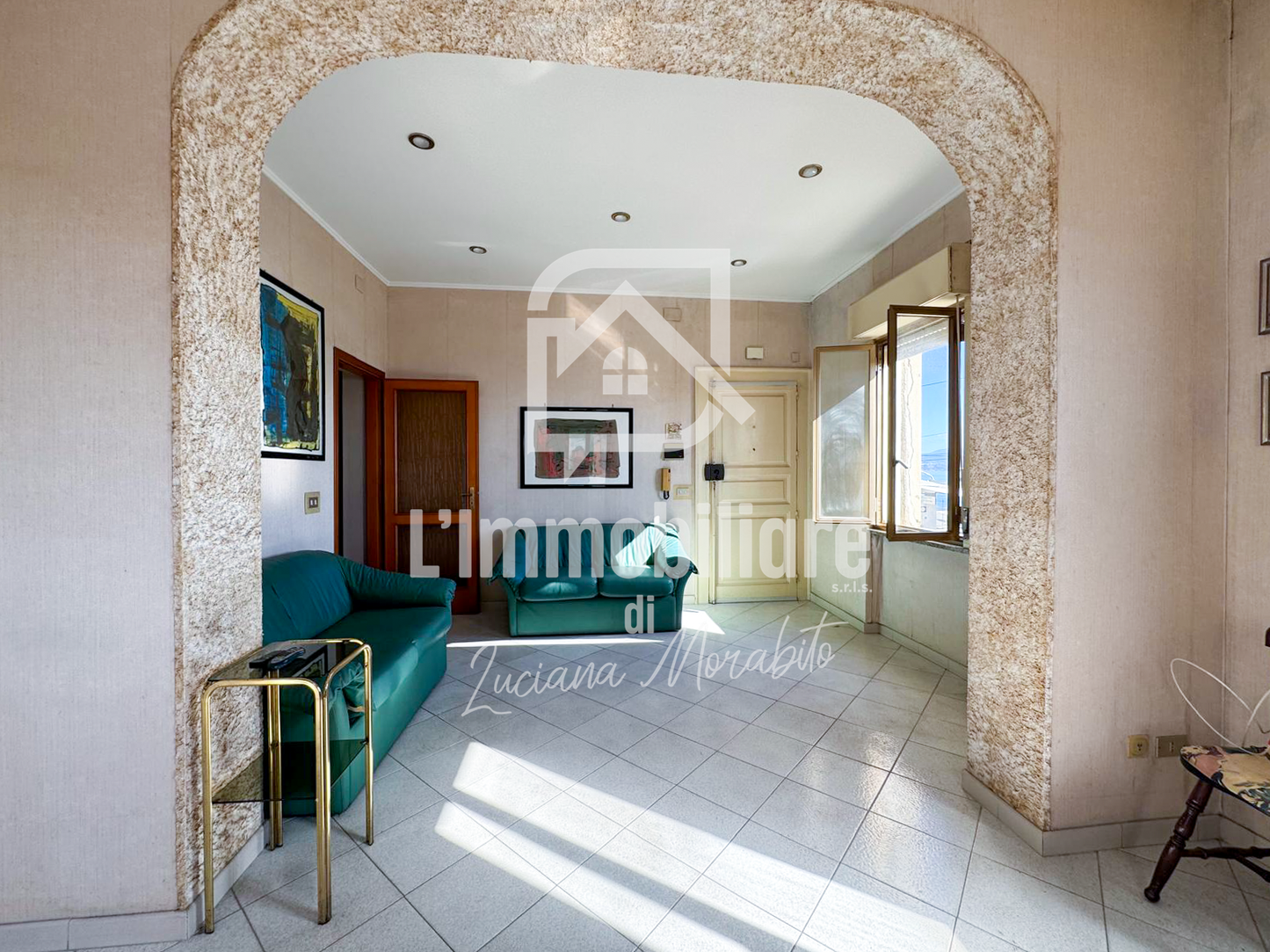 Trilocale in vendita via Stazione s.n.c., Messina rif. 34225057