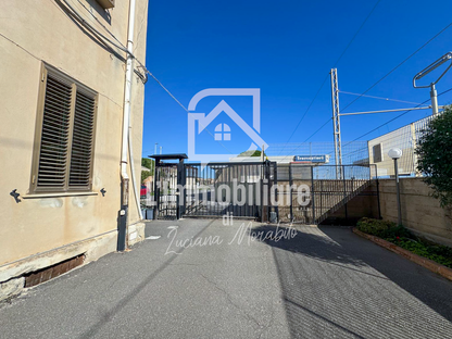 Trilocale in vendita via Stazione s.n.c., Messina rif. 34225057
