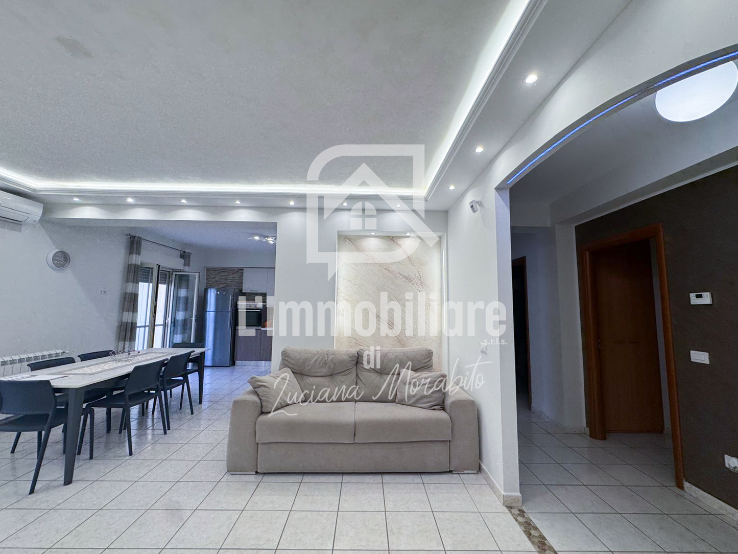 Trilocale in vendita in Via Nazionale 83, Messina rif. 34378242