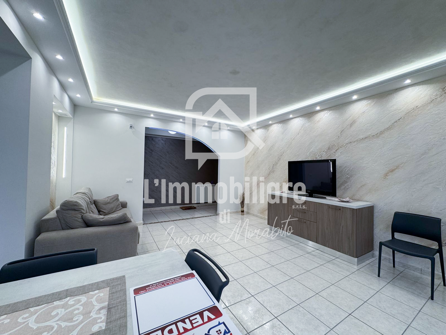 Trilocale in vendita in Via Nazionale 83, Messina rif. 34378242