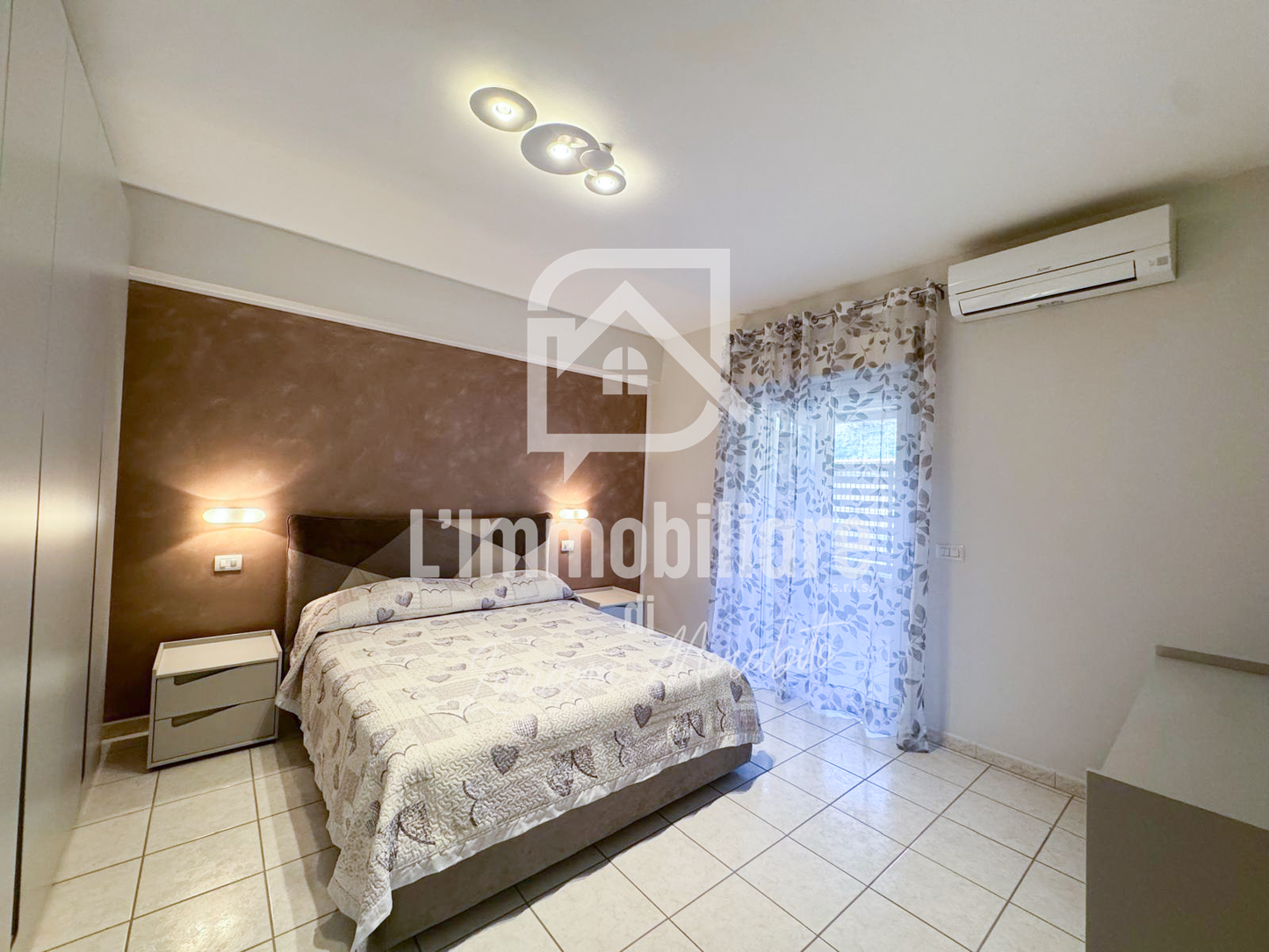 Trilocale in vendita in Via Nazionale 83, Messina rif. 34378242