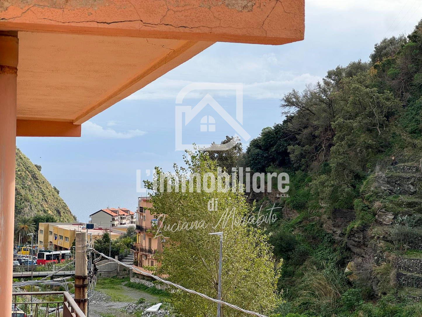 Quadrilocale in vendita in Via Comunale n.18 Giampilieri Sup., Messina rif. 34248761