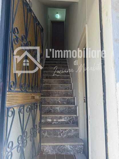 Casa indipendente in vendita in Via San Sebastiano 22, Messina rif. 37061943